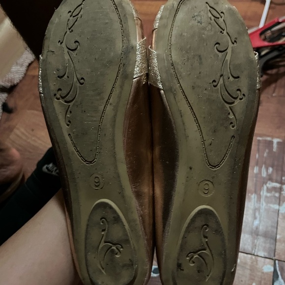 Gold Glitter Flats with Rounded Toe - Picture 3 of 3